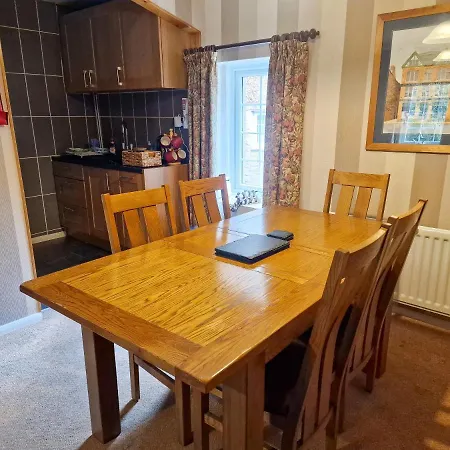 Feriehus Wetheral Package 1 *